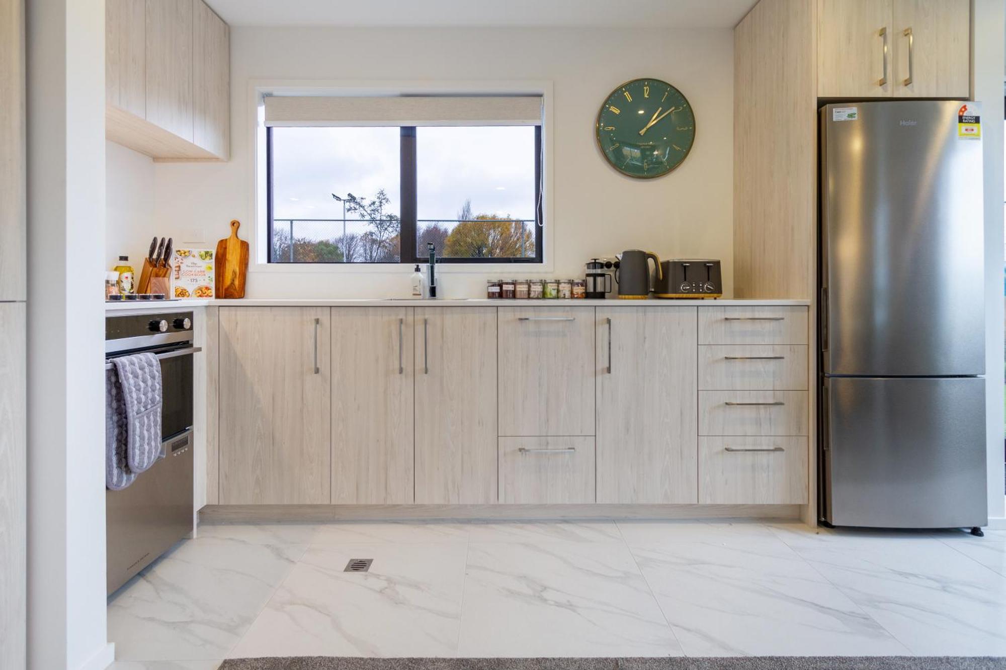 Serene Living 2 Bed With Carpark Christchurch Esterno foto