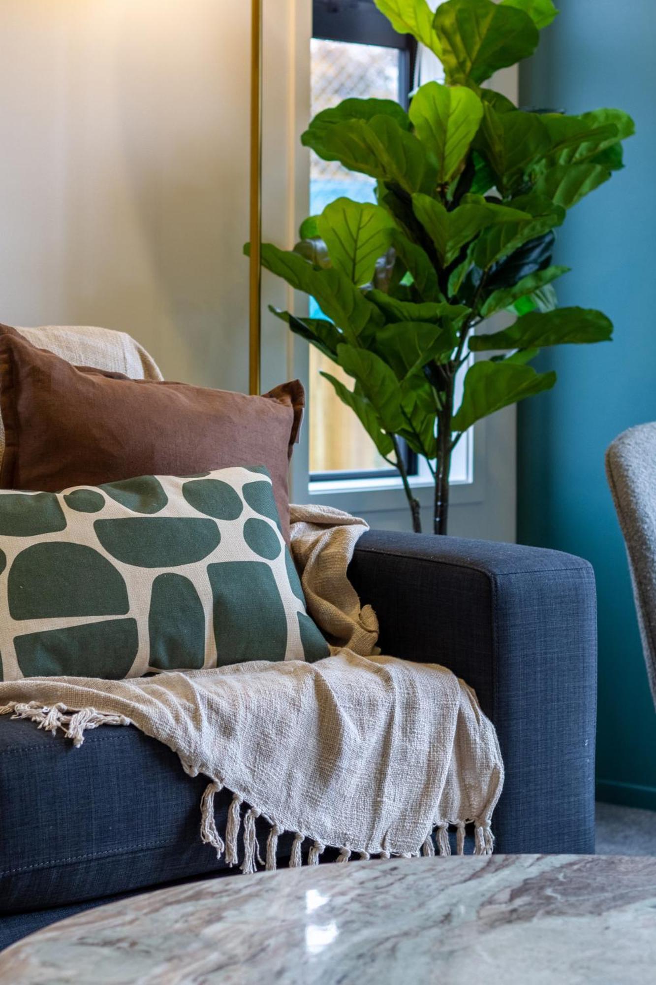Serene Living 2 Bed With Carpark Christchurch Esterno foto